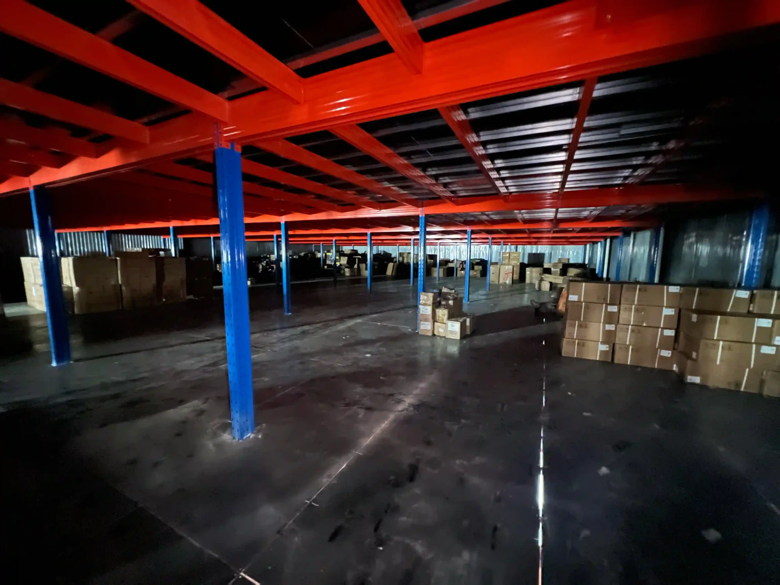 Bilink Auto Parts Warehouse Storage Area Bilink Auto Parts warehouse storage area with open floor space and steel structure in Langfang China
